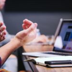 Freelancer Digital: Como Começar do Zero e Faturar os Primeiros R$ 3.000 por Mês